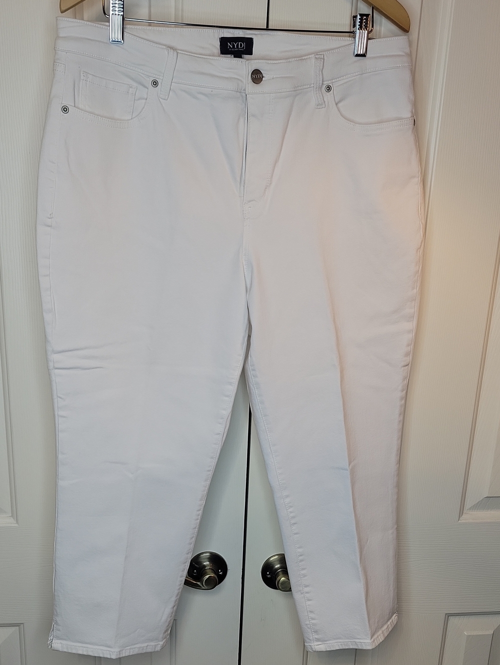 NYDJ White Ankle Crop Slim Straight Jeans